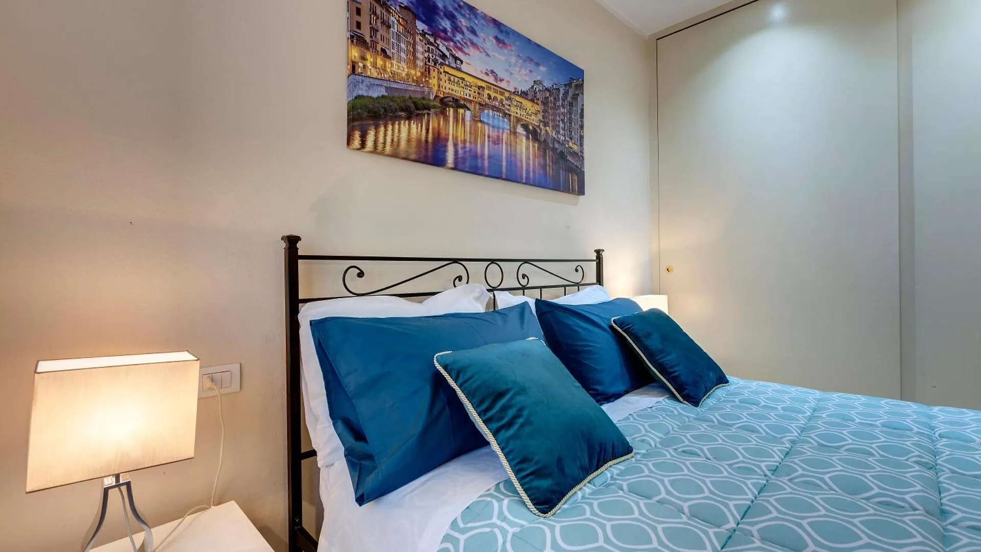 Apartamento Golden House Florencia Italia