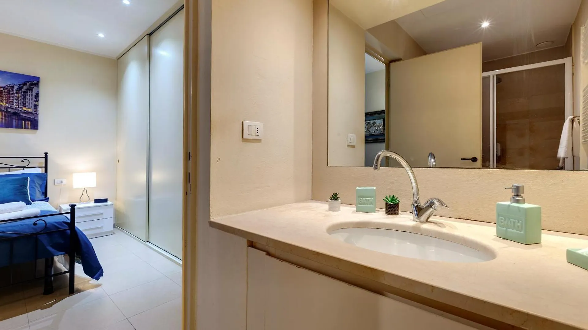 Apartamento Golden House Florencia Italia